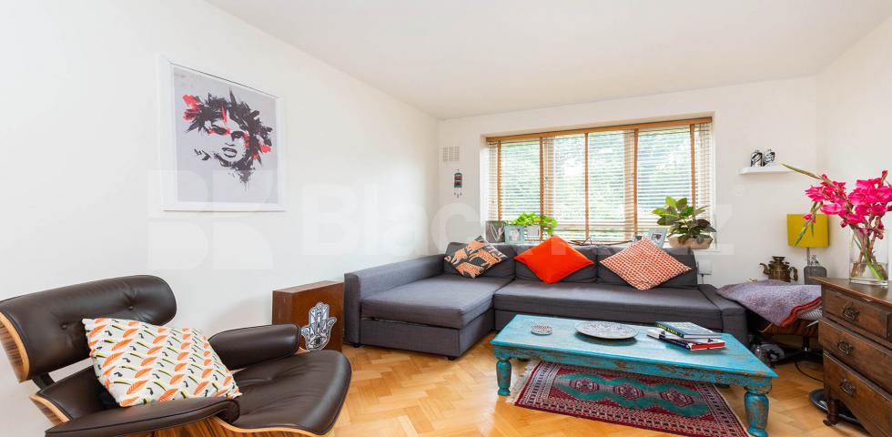 			1 Bedroom, 1 bath, 1 reception Flat			 Crescent Road, CROUCH END